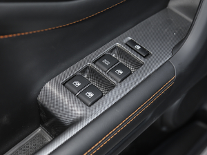 20181.5L քӺA V {܇ƅ^(q)	