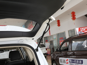 2018款1.5T 自动智网型 空间座椅