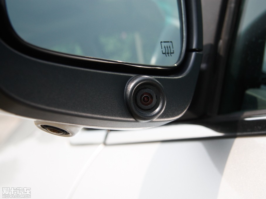 20117 SUV 2.2T (q)Ş