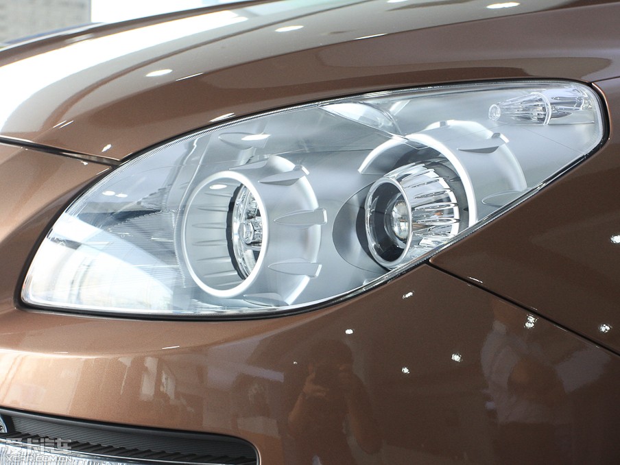 20117 SUV 2.2T (q)ǻ۰