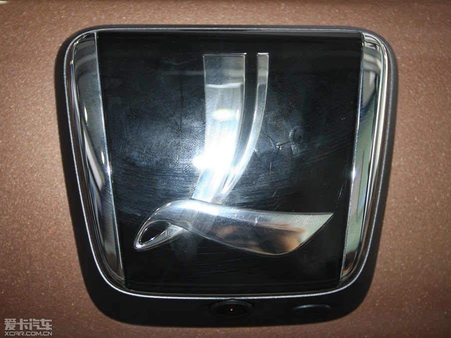 20117 SUV 2.2T (q)ǻ۰