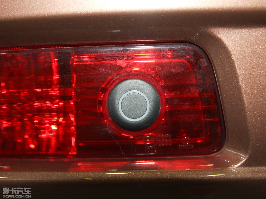 20117 SUV 2.2T (q)ǻ۰