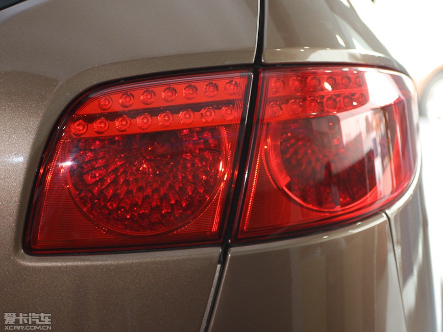 20117 SUV 2.2T (q)ǻ۰