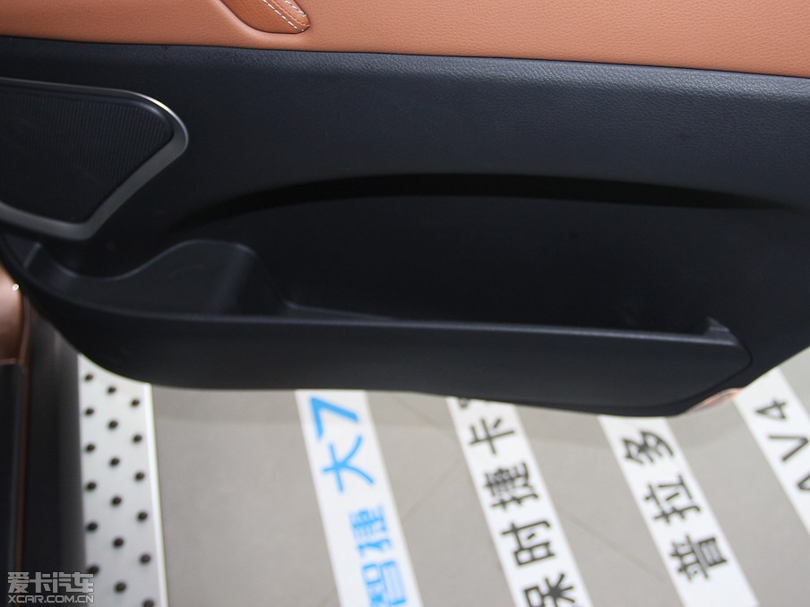 20117 SUV 2.2T (q)ǻ۰