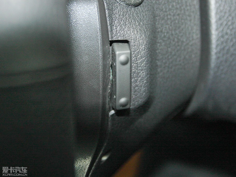 20117 SUV 2.2T (q)ǻ۰