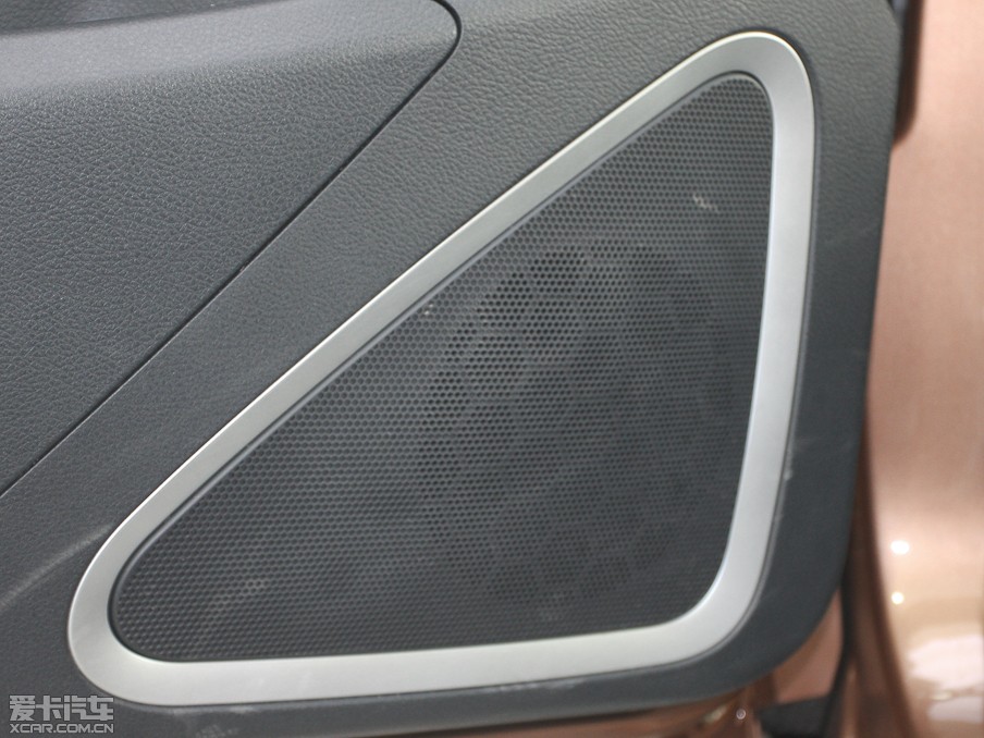 20117 SUV 2.2T (q)ǻ۰