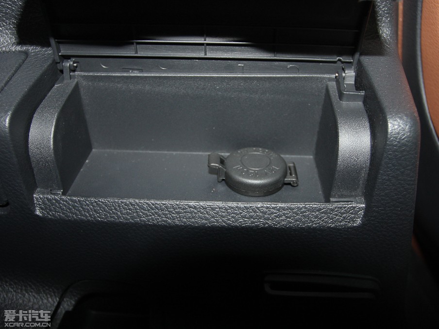 20117 SUV 2.2T (q)ǻ۰