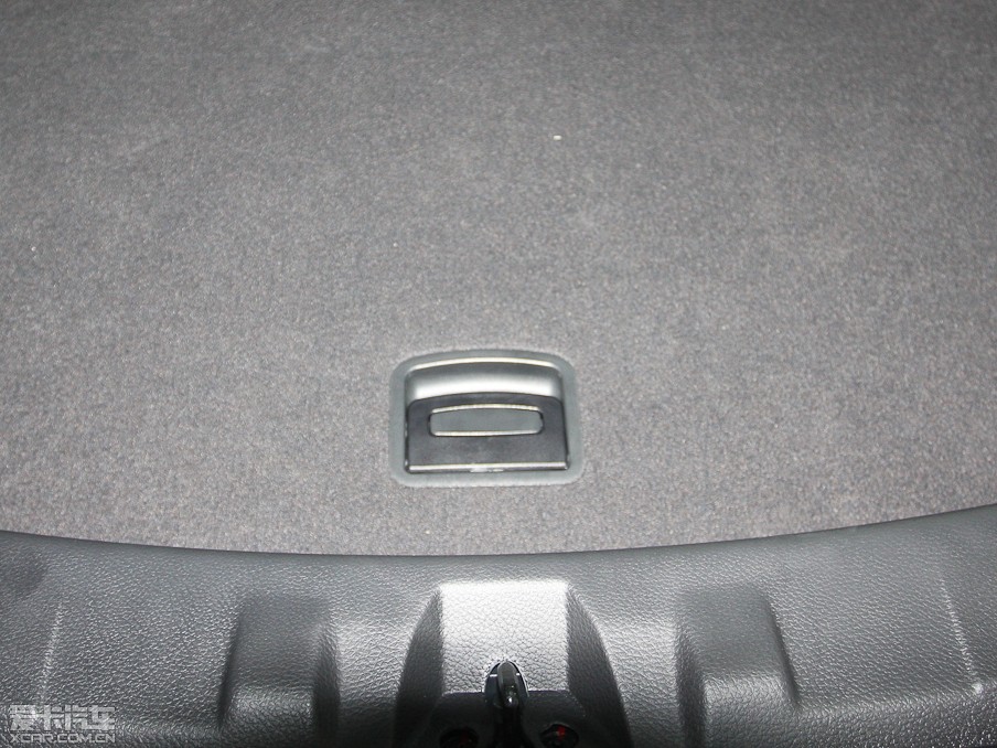 20117 SUV 2.2T (q)ǻ۰