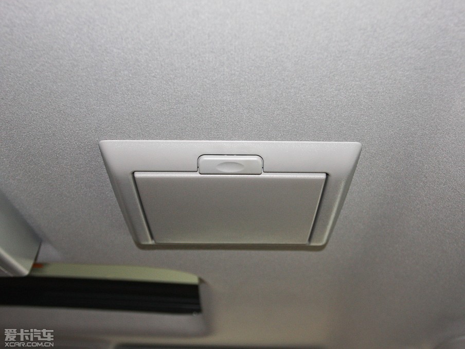 20117 SUV 2.2T (q)ǻ۰