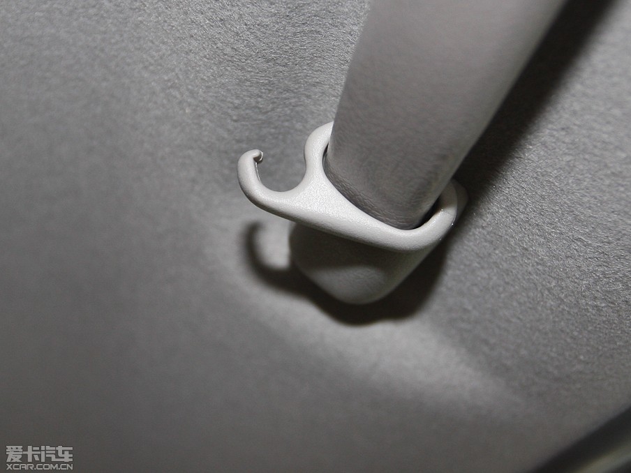 20117 SUV 2.2T (q)ǻ۰