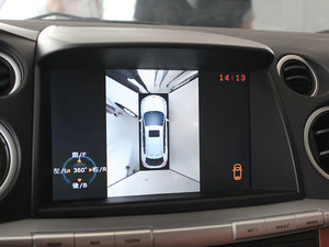 2011款2.2T 四驱智尊版 中控区