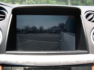 2011款2.2T 四驱旗舰版 中控区