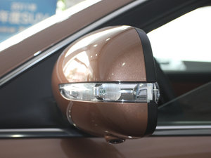 2011款2.2T 两驱智慧版 后视镜