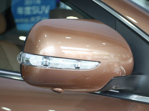 2011款2.2T 两驱智慧版 后视镜