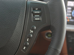 2011款2.2T 两驱智慧版 方向盘