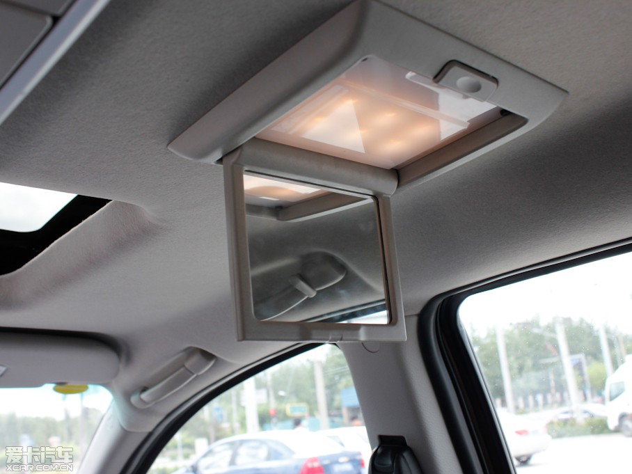 20127 SUV 2.2T (q)Ş