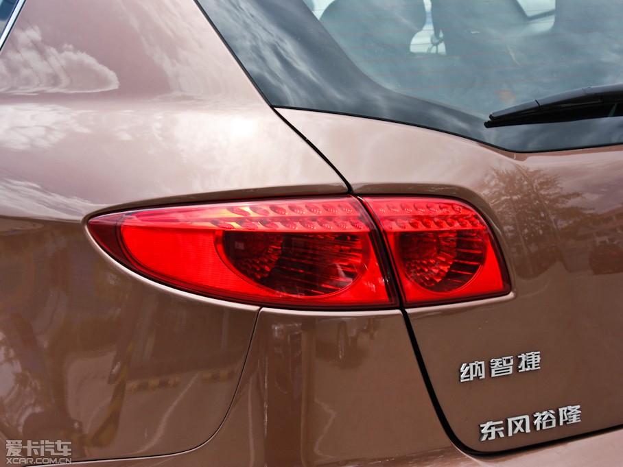 20127 SUV 2.2T (q)Ş