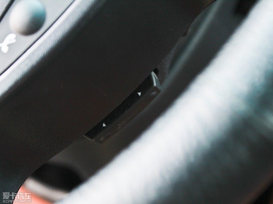 20127 SUV 2.2T (q)Ş