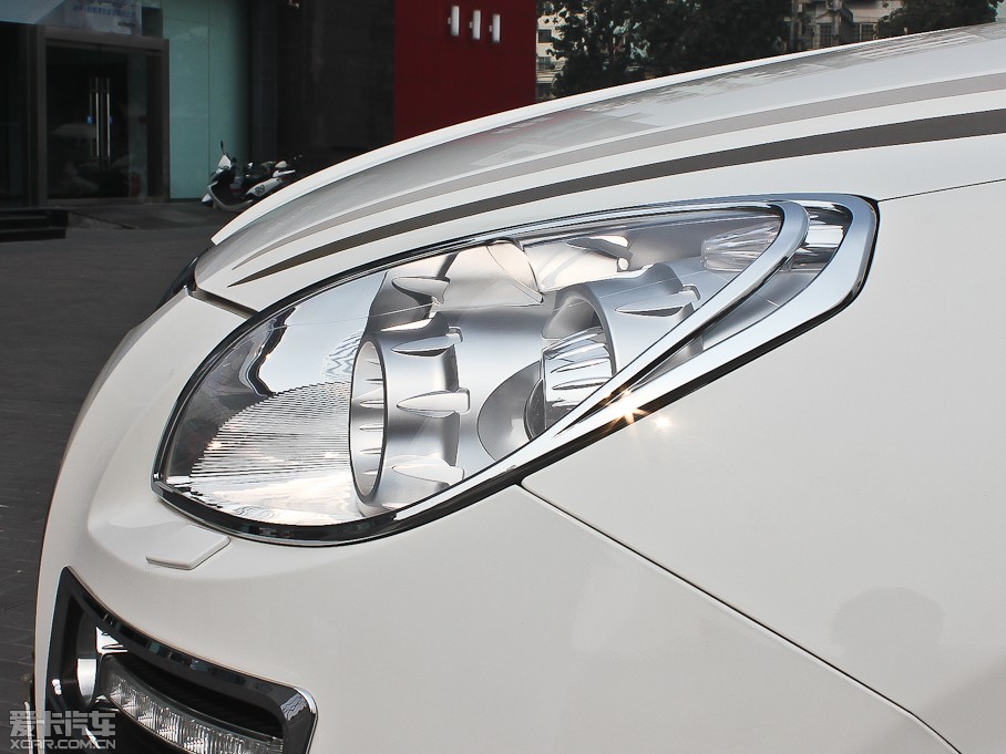 20127 SUV 2.2T (q)Ş