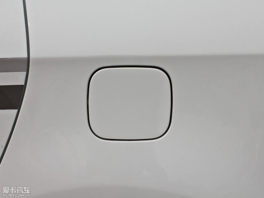 20127 SUV 2.2T (q)Ş