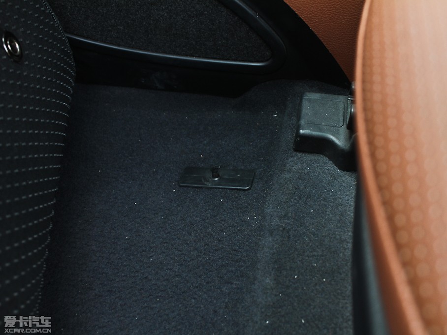 20127 SUV 2.2T (q)Ş