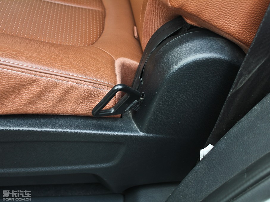 20127 SUV 2.2T (q)Ş