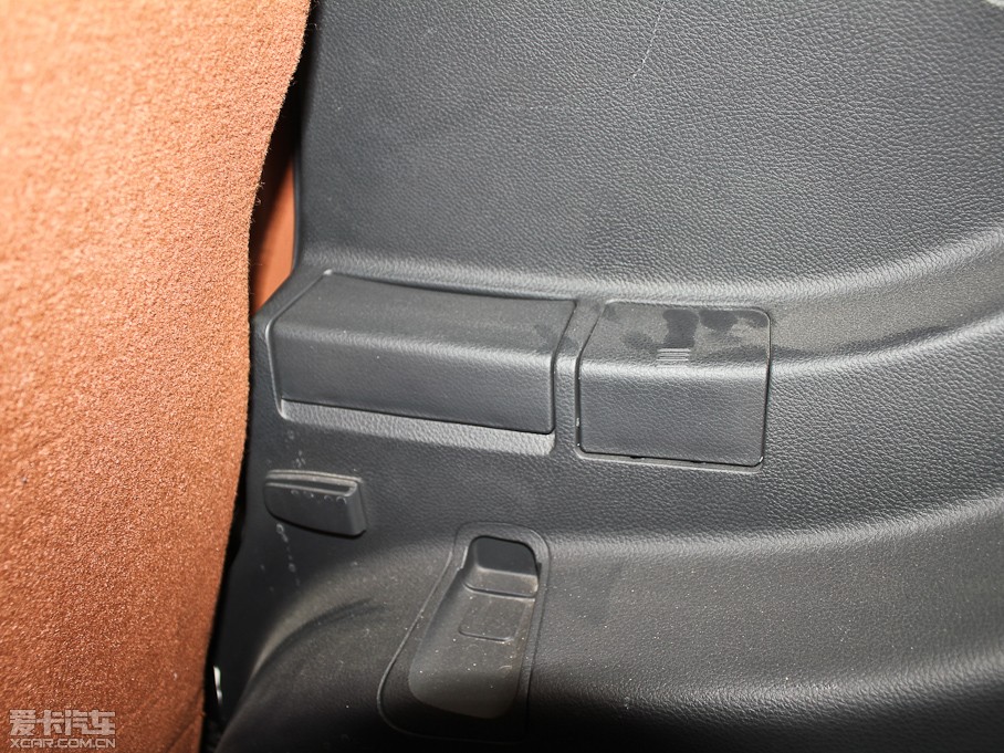 20127 SUV 2.2T (q)Ş