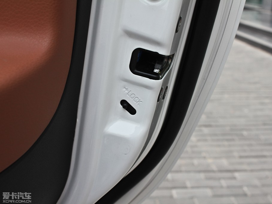 20127 SUV 2.2T (q)Ş