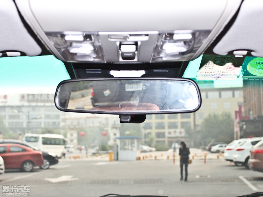 20127 SUV 2.2T (q)Ş