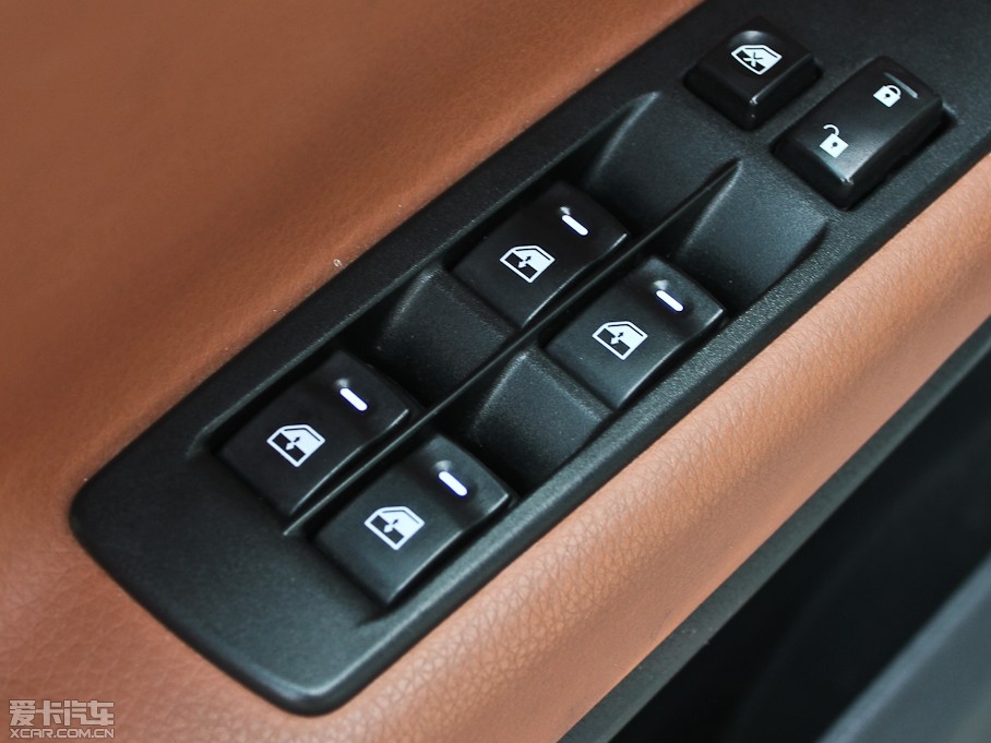 20127 SUV 2.2T (q)Ş