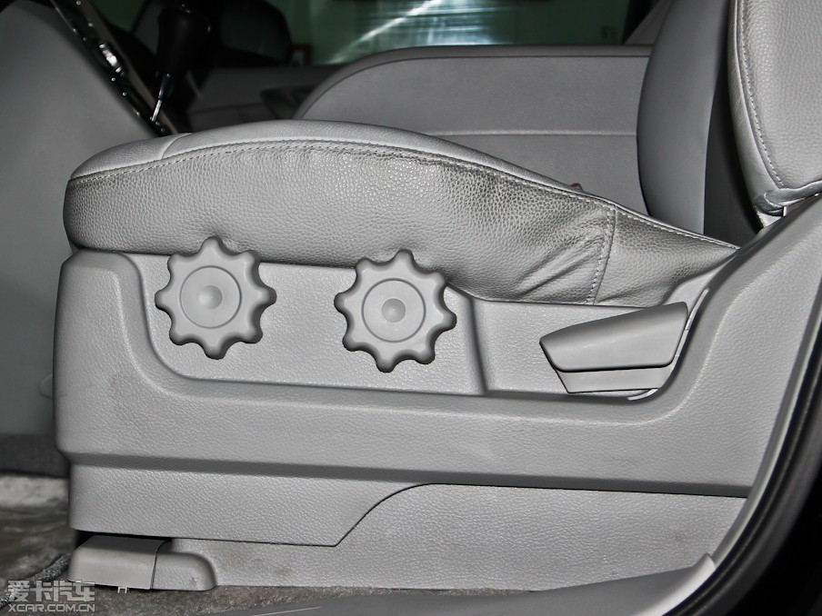 2013MASTER CEO 2.2T Ş