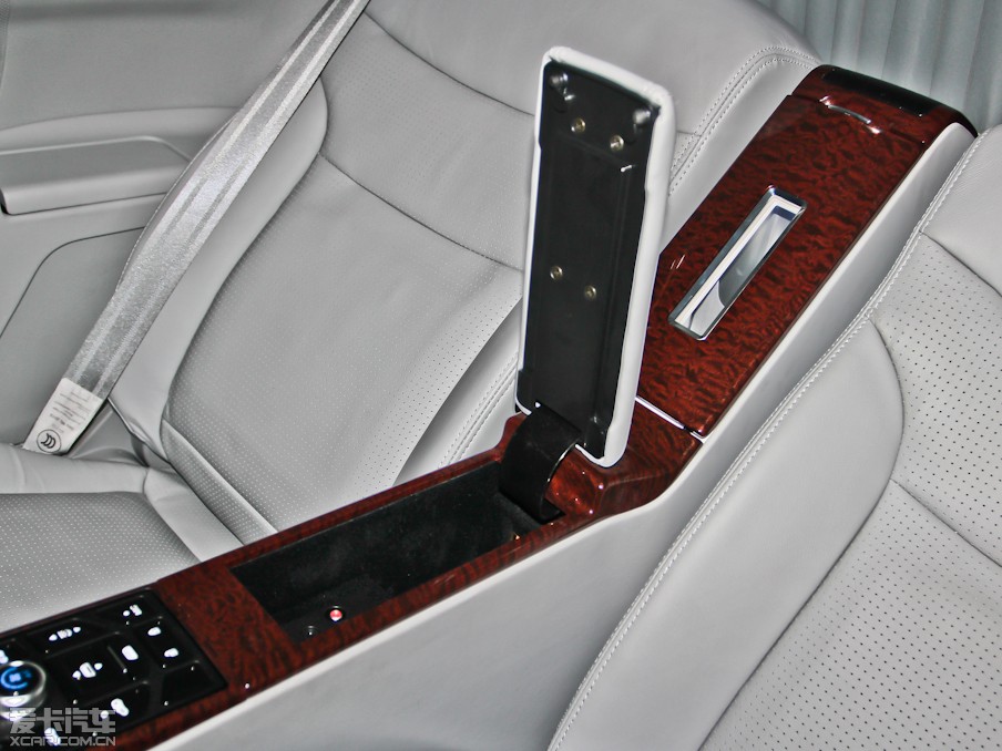 2013MASTER CEO 2.2T Ş