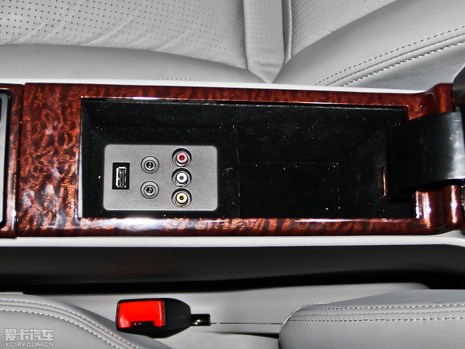 2013MASTER CEO 2.2T Ş