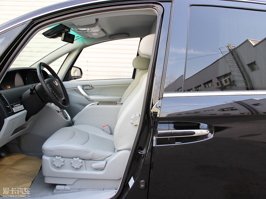 2013MASTER CEO 2.2T Ş