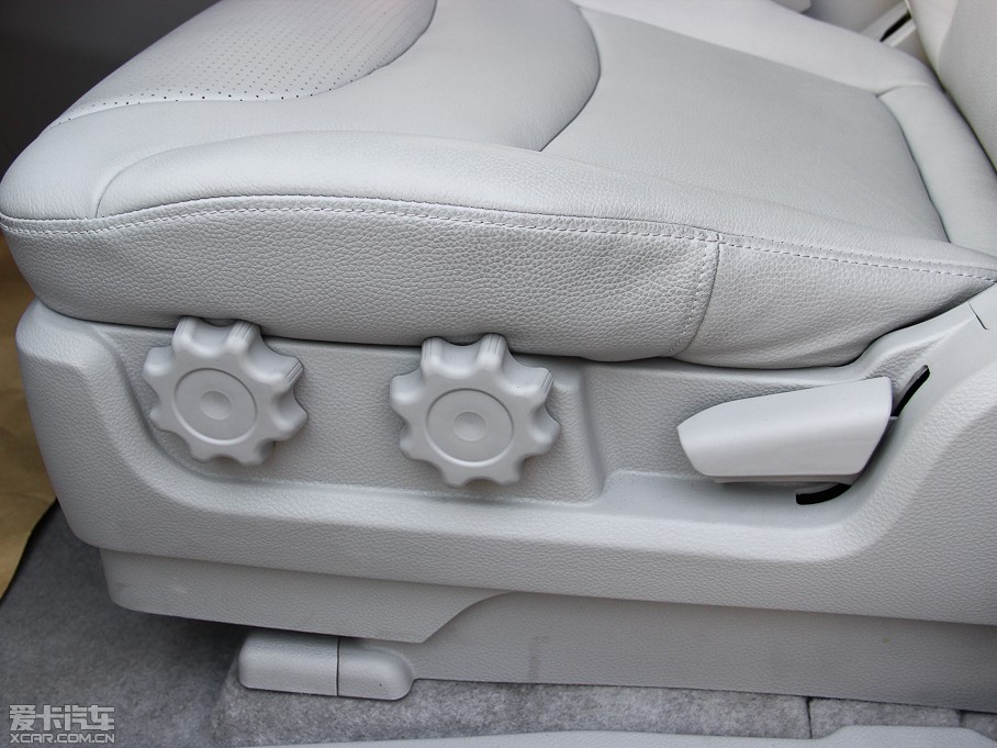 2013MASTER CEO 2.2T Ş