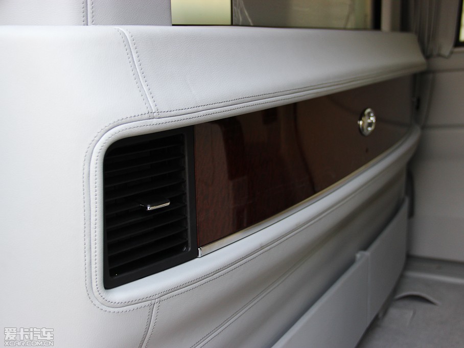 2013MASTER CEO 2.2T Ş