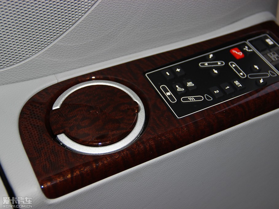 2013MASTER CEO 2.2T Ş