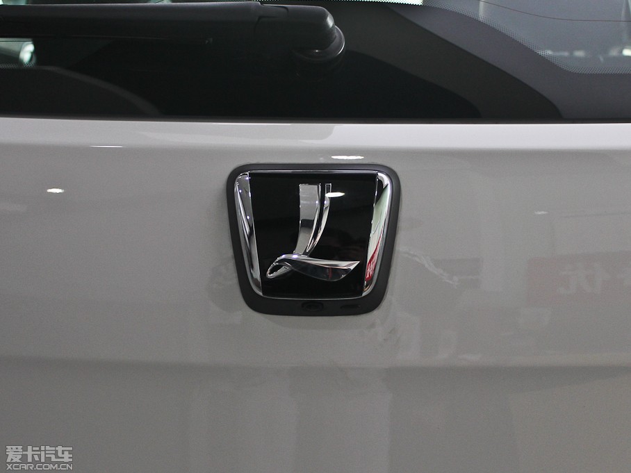 20137 SUV M(jn) 2.2T (q)