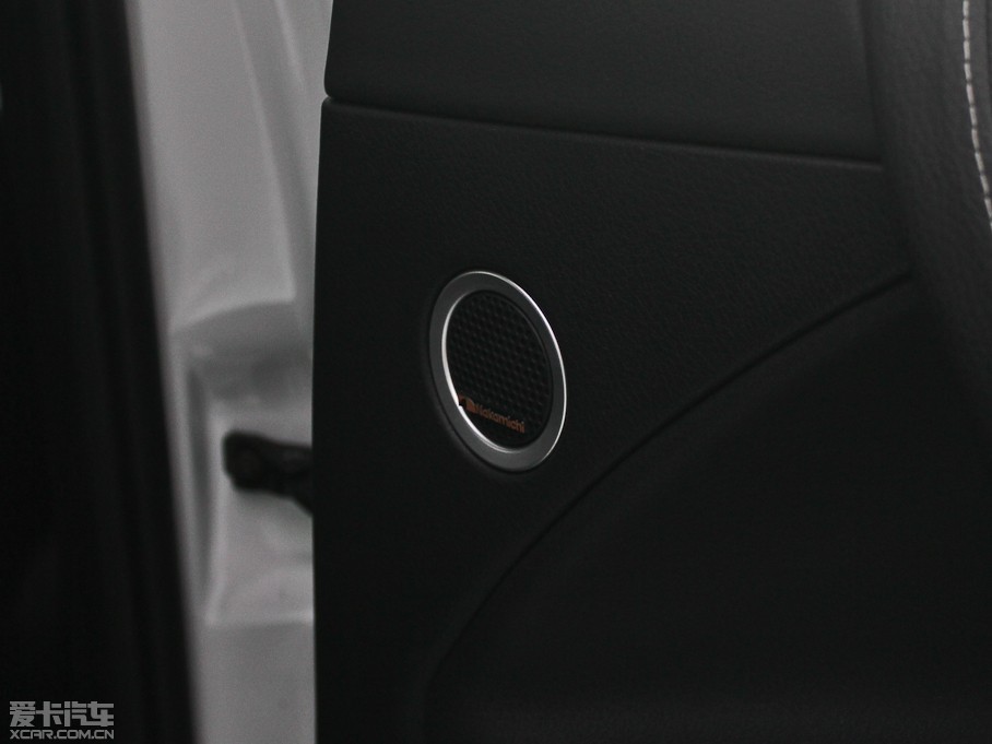 20137 SUV M 2.2T (q)