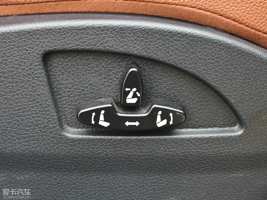 20137 SUV M(jn) 2.2T (q)Ş