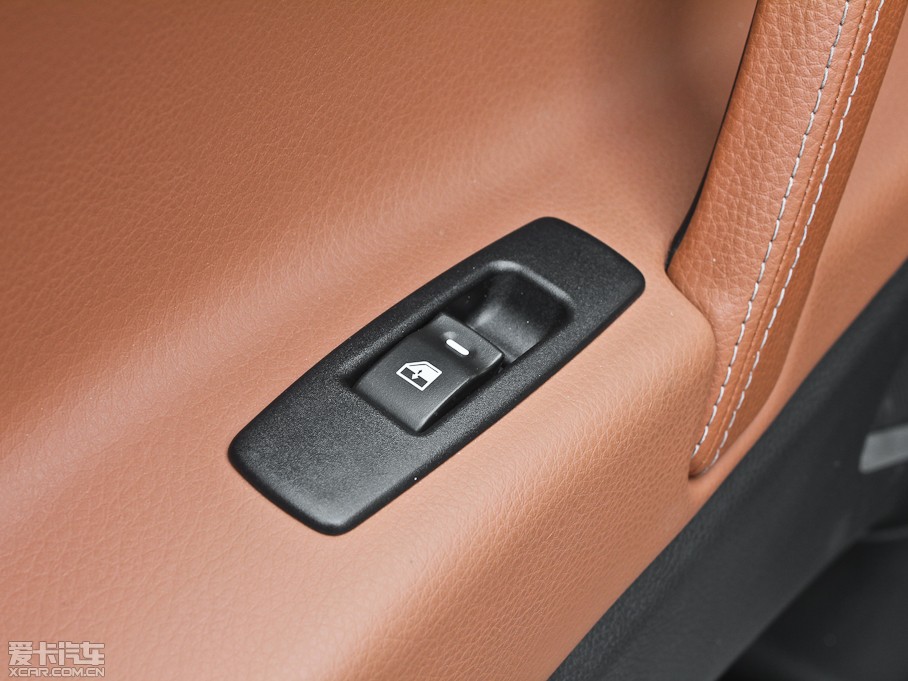 20137 SUV M 2.2T (q)Ş