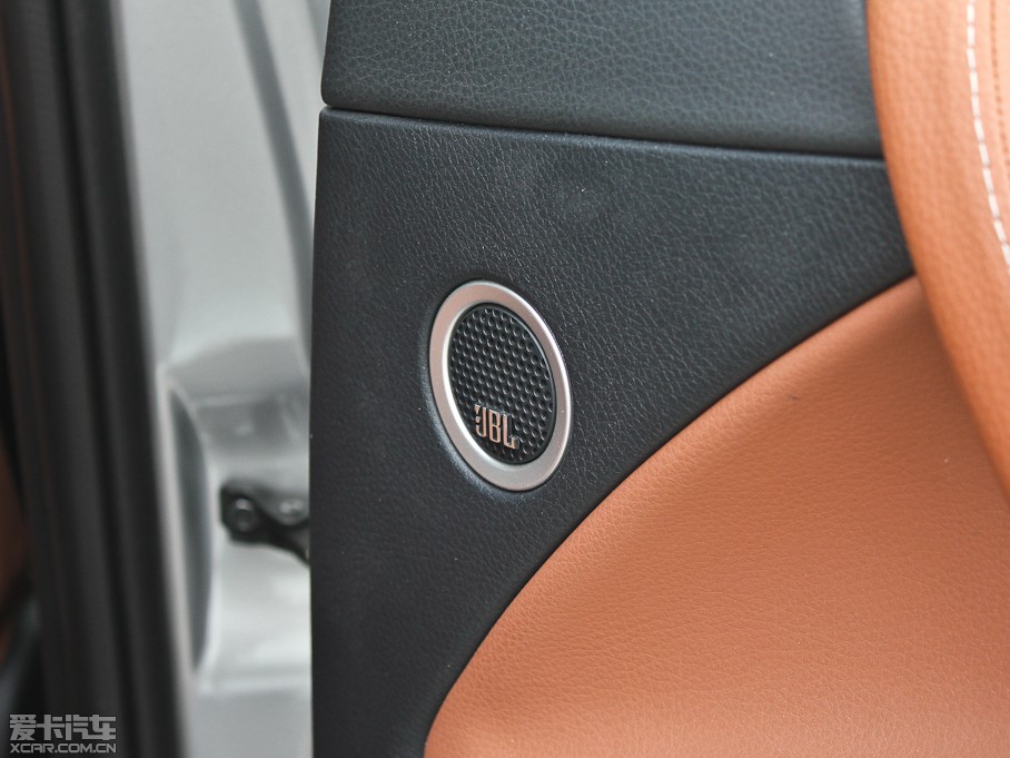 20137 SUV M(jn) 2.2T (q)Ş