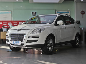 2013款进化版 2.2T 四驱智尊型 左前45度