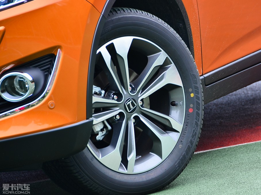 2014(yu)6 SUV 2.0T Ş