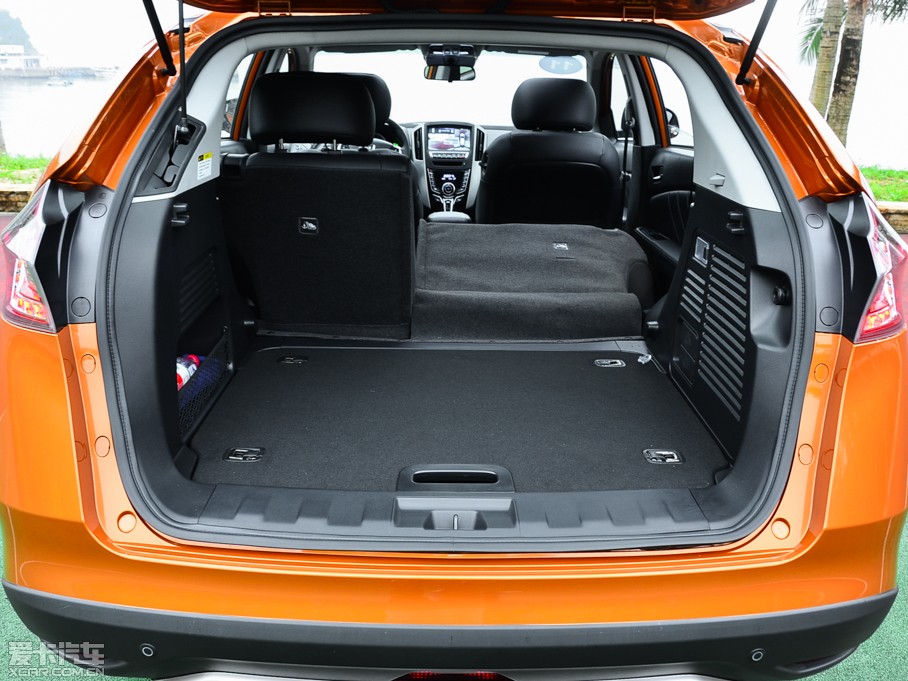 2014(yu)6 SUV 2.0T Ş