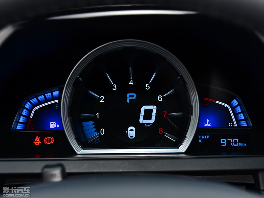 2014(yu)6 SUV 2.0T Ş