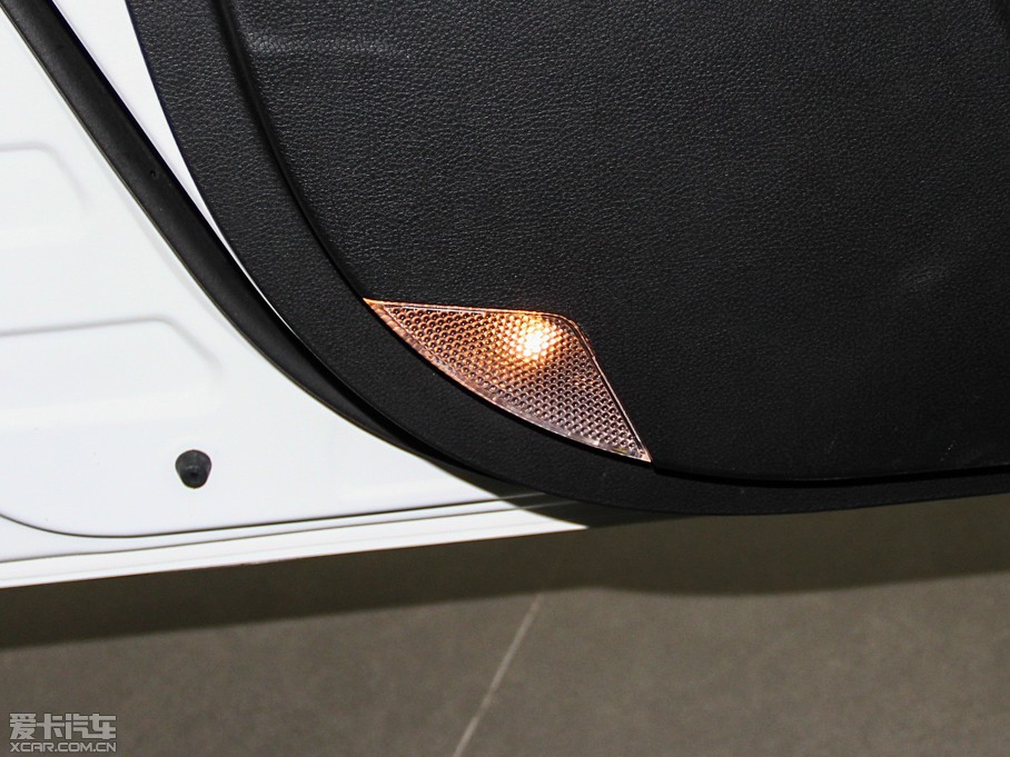 2014(yu)6 SUV 1.8T r(sh)а