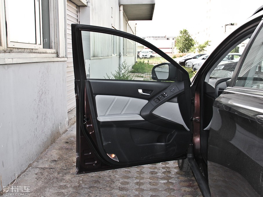 20146 SUV 2.0T Ş