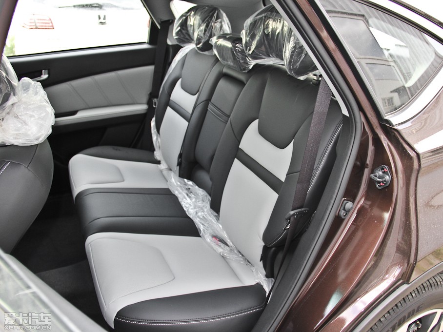 20146 SUV 2.0T Ş