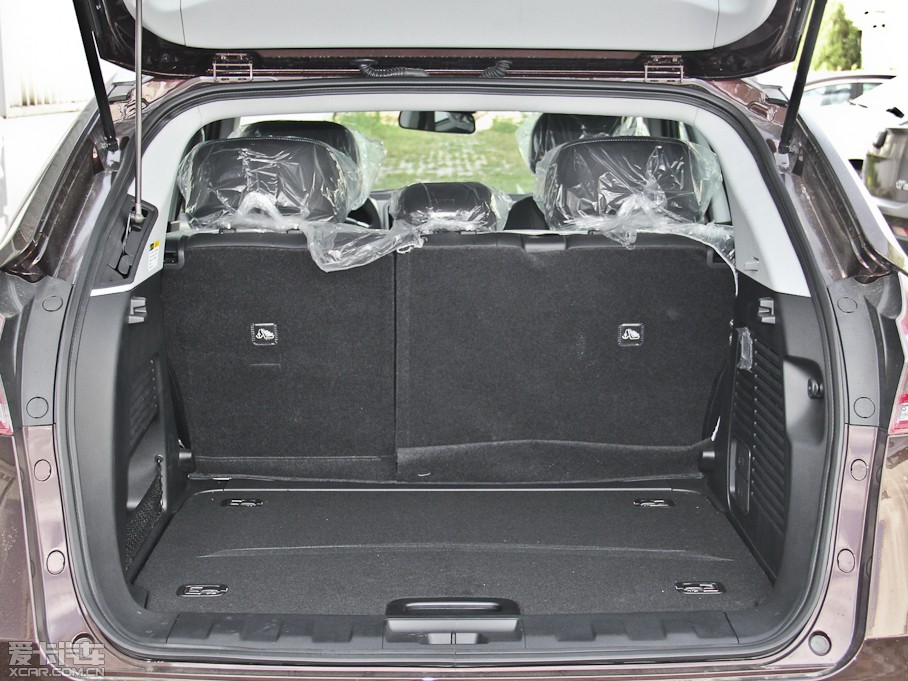 2014(yu)6 SUV 2.0T Ş